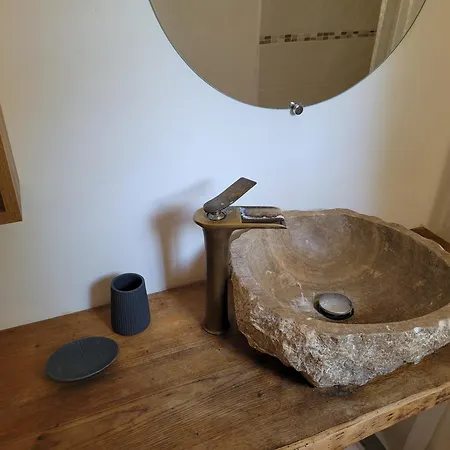 Maison Charmante Avec Piscine Dans Un Ecrin De Verdure, Proche Uzes Foissac (Gard)